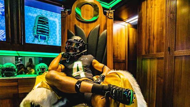 Darrius Clemons Oregon Visit
